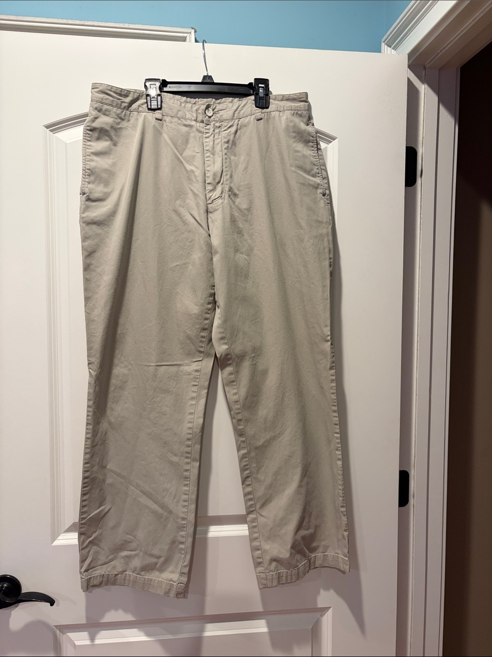Vineyard Vines Khakis